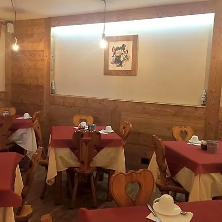 Otel Herbetet 3*