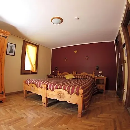 Otel Herbetet 3*